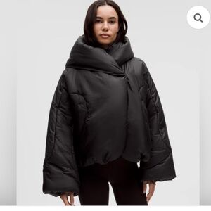 lululemon athletica Black Hooded Puffer Jacket